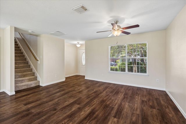 21914 Willow Downs Drive, Tomball, TX 77375
