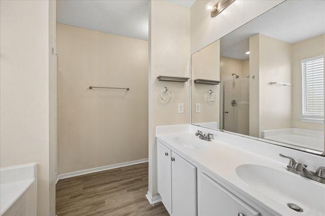 21914 Willow Downs Drive, Tomball, TX 77375