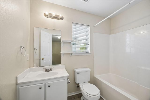 21914 Willow Downs Drive, Tomball, TX 77375