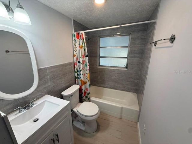 1220 12TH AVENUE W, Palmetto, FL 34221