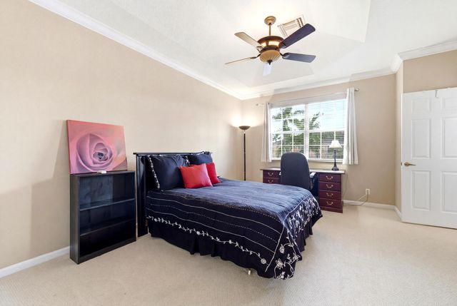 556 Marbella Circle, North Palm Beach, FL 33403