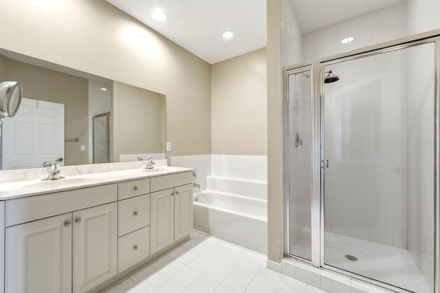 556 Marbella Circle, North Palm Beach, FL 33403
