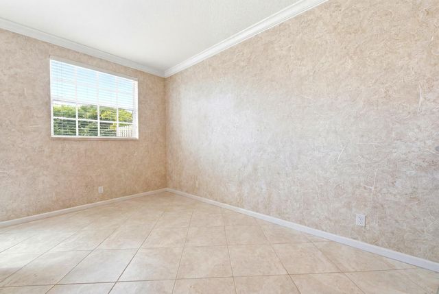 556 Marbella Circle, North Palm Beach, FL 33403