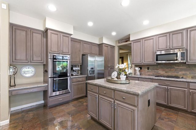 590 Havenwood Ct, Tracy, CA 95377