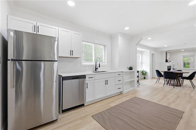 6017 Mastin Street, Merriam, KS 66203