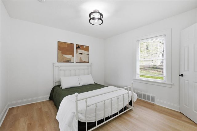 6017 Mastin Street, Merriam, KS 66203