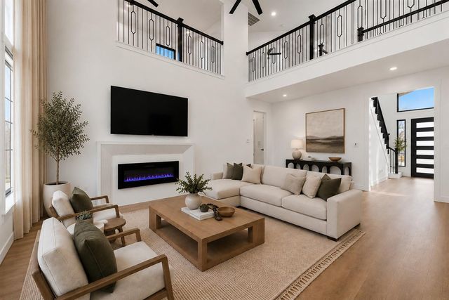 741 S Carroll Street, La Porte, TX 77571