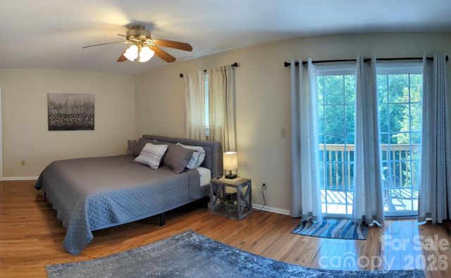 145 Lincoln Park Road J, Burnsville, NC 28714