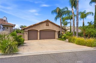 22049 Loch Lomond, Canyon Lake, CA 92587