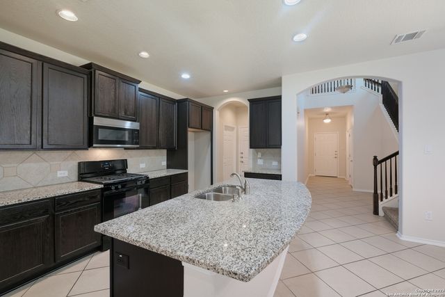 11723 Bricewood Heights, San Antonio, TX 78254