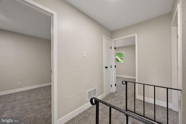 33 BACK RD, Newport, NJ 08345
