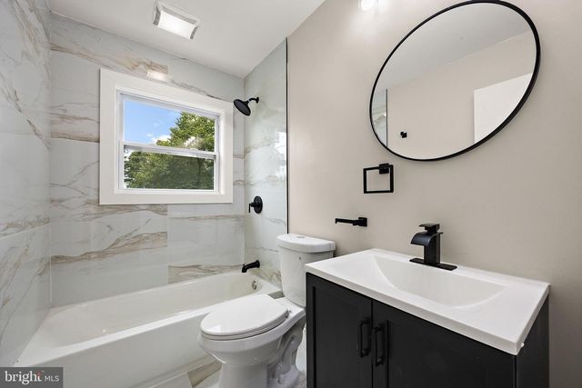 33 BACK RD, Newport, NJ 08345
