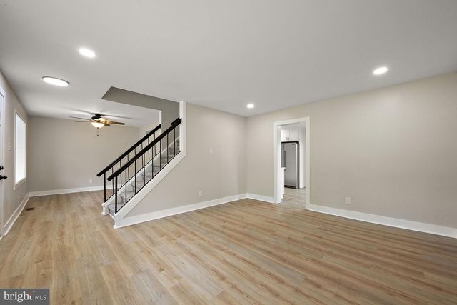 33 BACK RD, Newport, NJ 08345