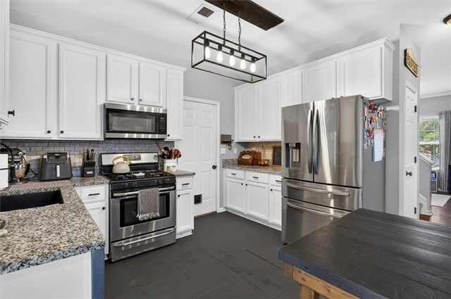 251 Wentworth Drive, Canton, GA 30114