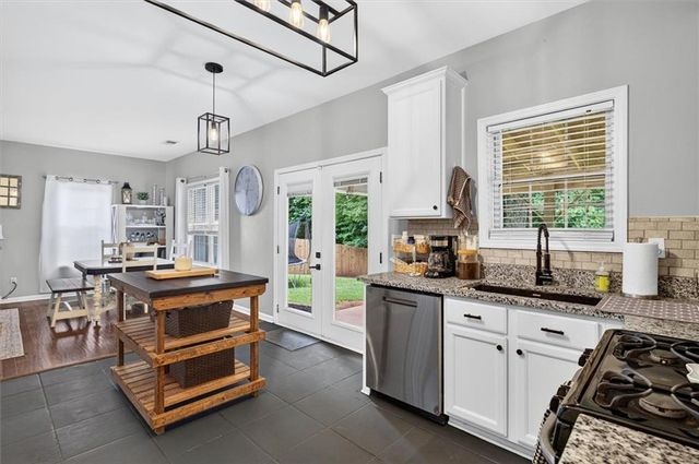 251 Wentworth Drive, Canton, GA 30114