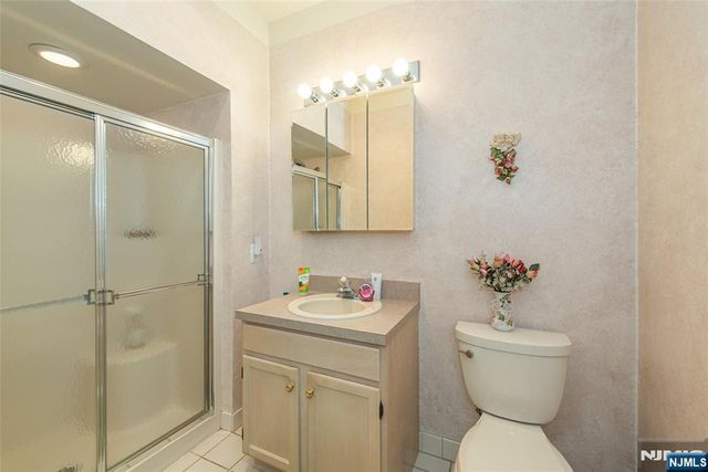 1316 Richmond Road, West Milford, NJ 07480