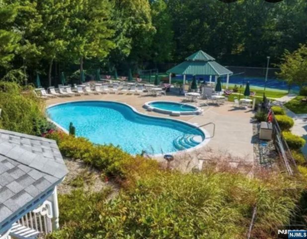 1316 Richmond Road, West Milford, NJ 07480