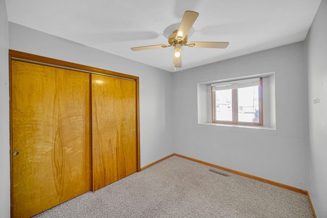 9410 Farmer Drive, Highland, IN 46322