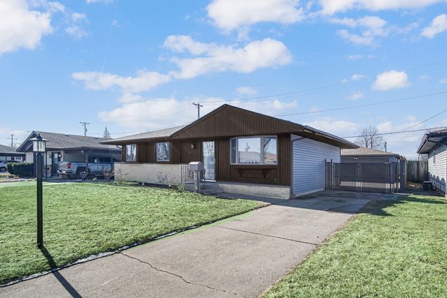 9410 Farmer Drive, Highland, IN 46322