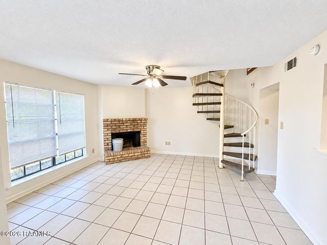 111 Shekel Drive C, Lafayette, LA 70508