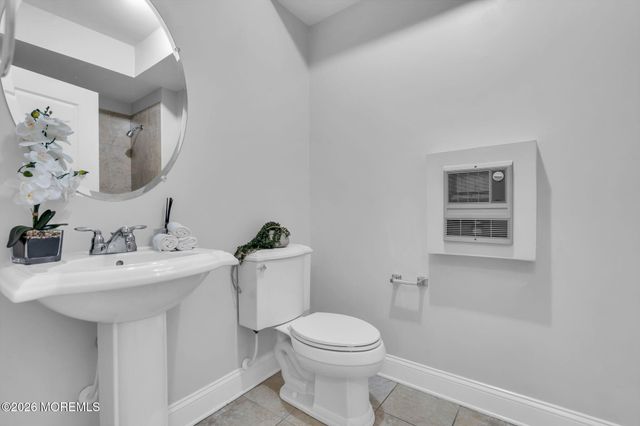 944 Madison Avenue, Lakewood, NJ 08701