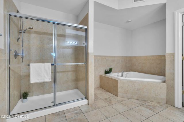 944 Madison Avenue, Lakewood, NJ 08701