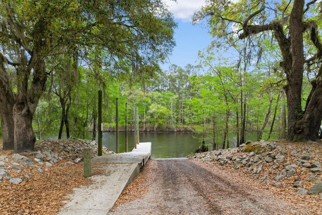 2769 Lees Landing Circle, Conway, SC 29526