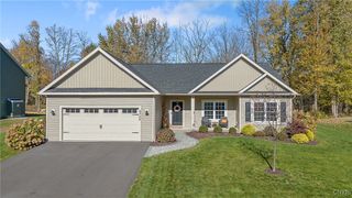 4304 Tiger Lily Path, Clay, NY 13090