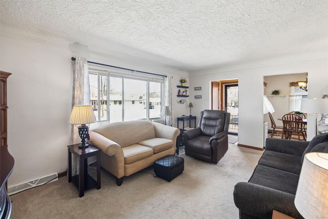 3116 Twana Drive, Des Moines, IA 50310