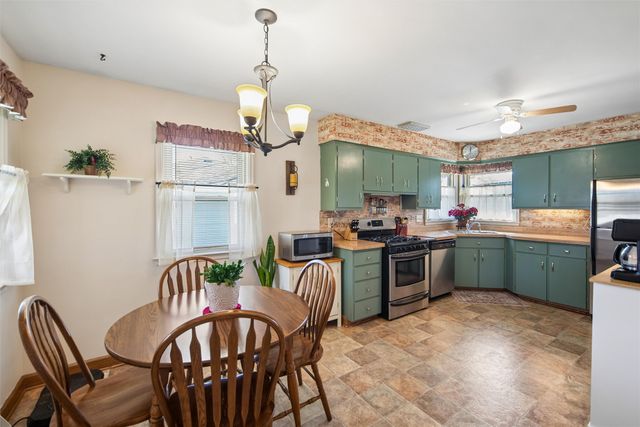 3116 Twana Drive, Des Moines, IA 50310