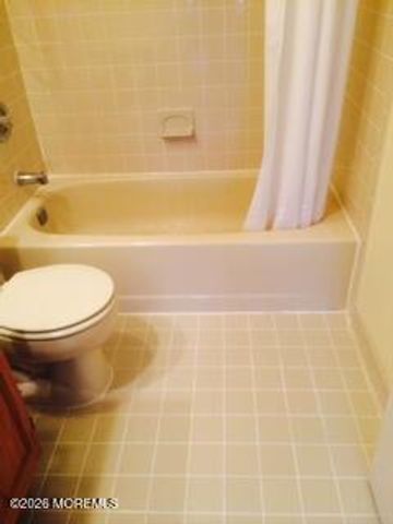 1079 Roseberry Court, Morganville, NJ 07751