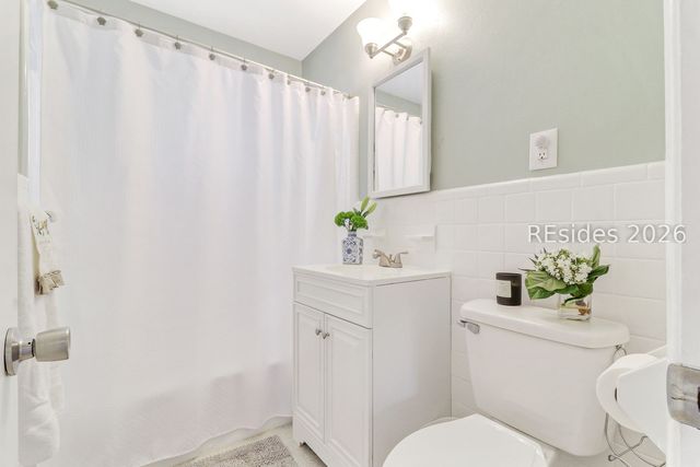 10 Myrtle Island Rd, Bluffton, SC 29910
