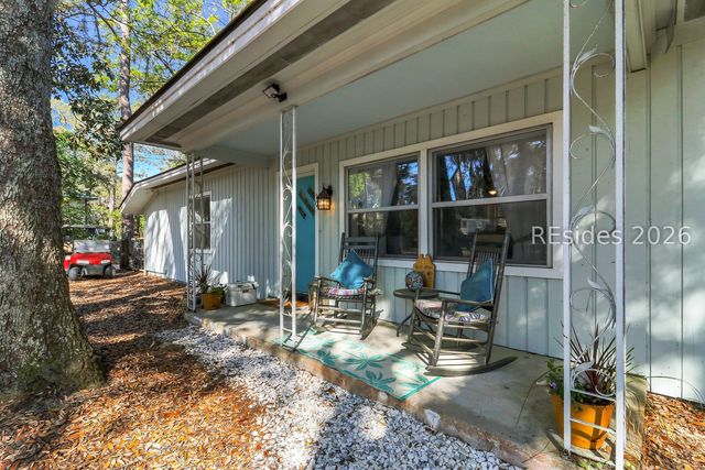 10 Myrtle Island Rd, Bluffton, SC 29910