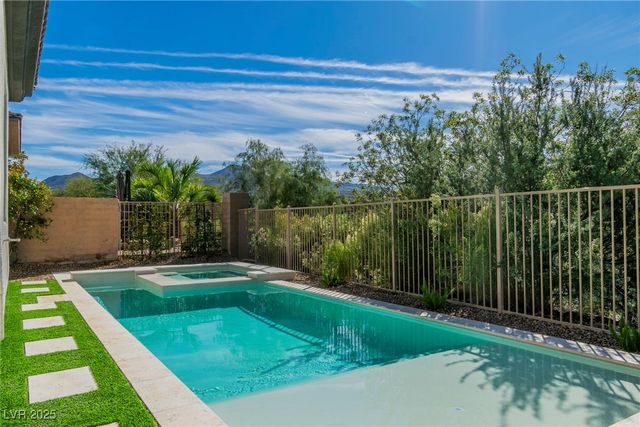 1 Ibis Court, Henderson, NV 89052