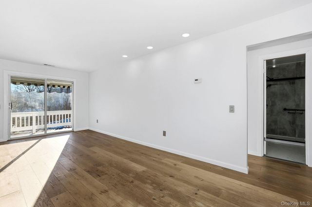 500 Commons Way E, Fishkill, NY 12524