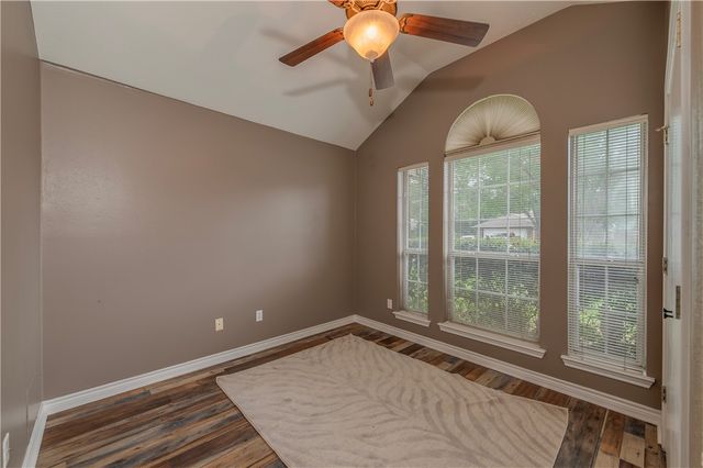 304 Copper Falls Drive, Bryan, TX 77803