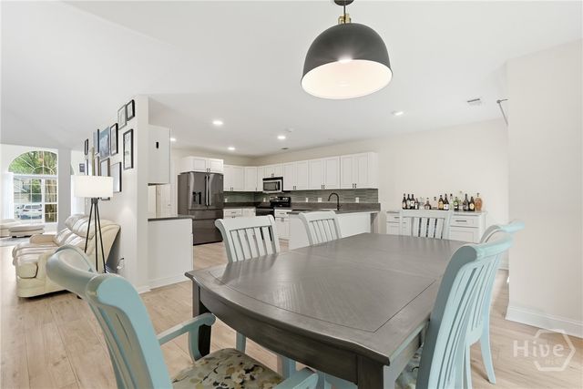 124 Summer Winds Drive, Savannah, GA 31410