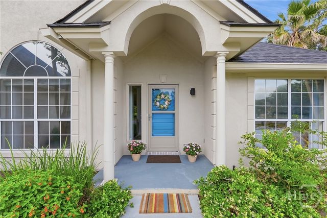 124 Summer Winds Drive, Savannah, GA 31410