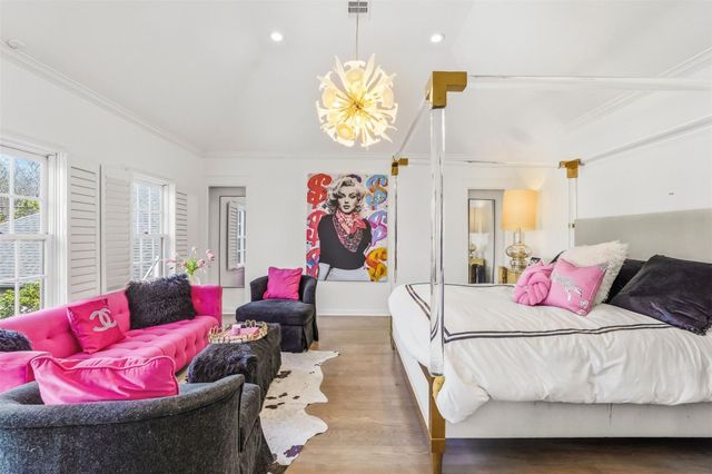 5042 Cedar Creek Drive, Houston, TX 77056