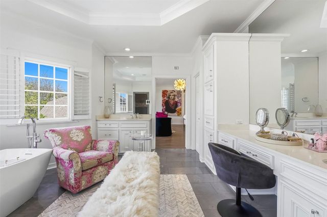 5042 Cedar Creek Drive, Houston, TX 77056