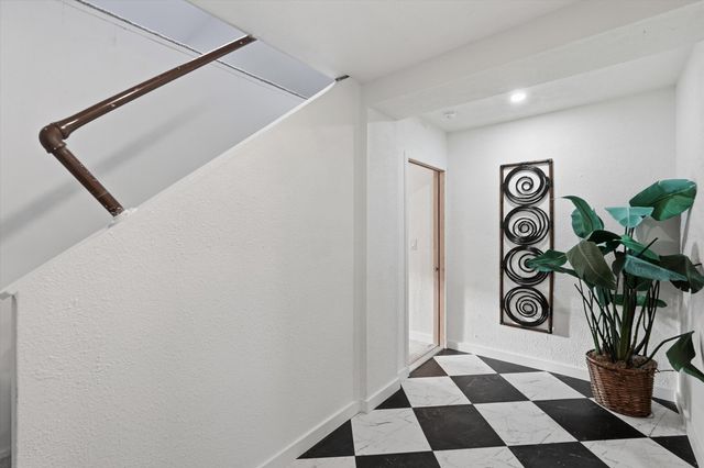 519 13th Street NW, Albuquerque, NM 87102