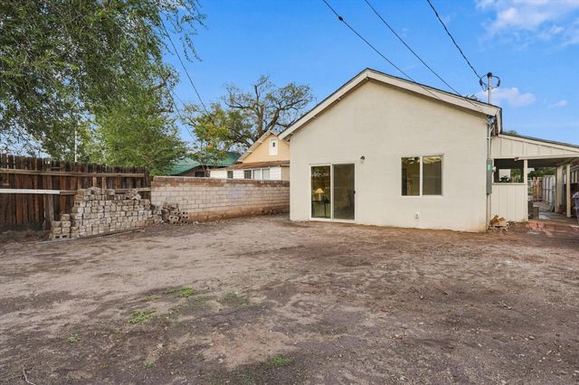519 13th Street NW, Albuquerque, NM 87102