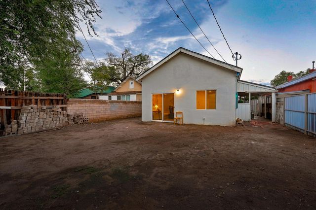 519 13th Street NW, Albuquerque, NM 87102