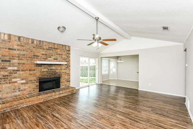 7508 Evergreen Drive, Watauga, TX 76148