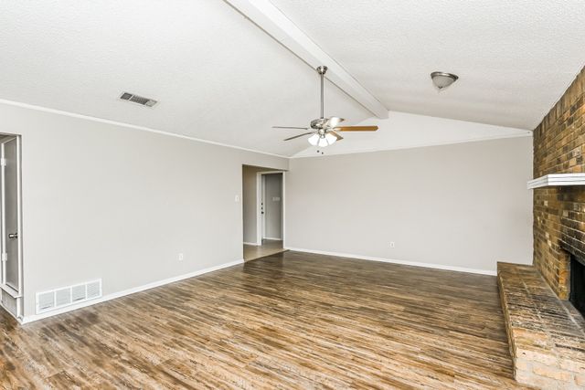 7508 Evergreen Drive, Watauga, TX 76148