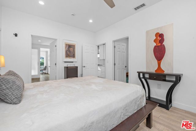 7340 Farralone Avenue, Canoga Park (los Angeles), CA 91303