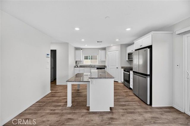 30826 Grand Prix Court, Winchester, CA 92596