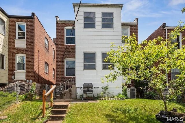 5859 Goener Avenue, St Louis, MO 63116