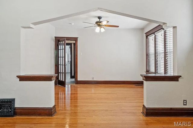 5859 Goener Avenue, St Louis, MO 63116