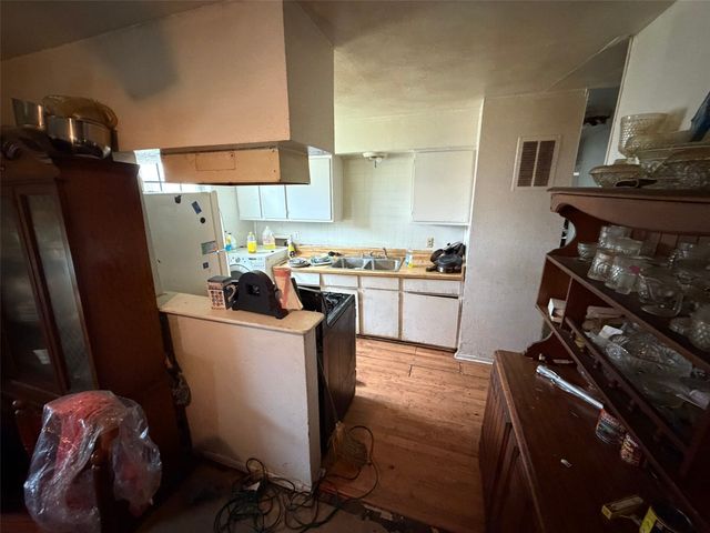 322 Davidson Drive, Garland, TX 75040